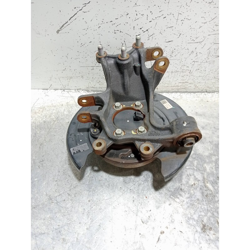 Recambio de mangueta trasera izquierda para kia sportage drive plus 2wd referencia OEM IAM 52700D7000  