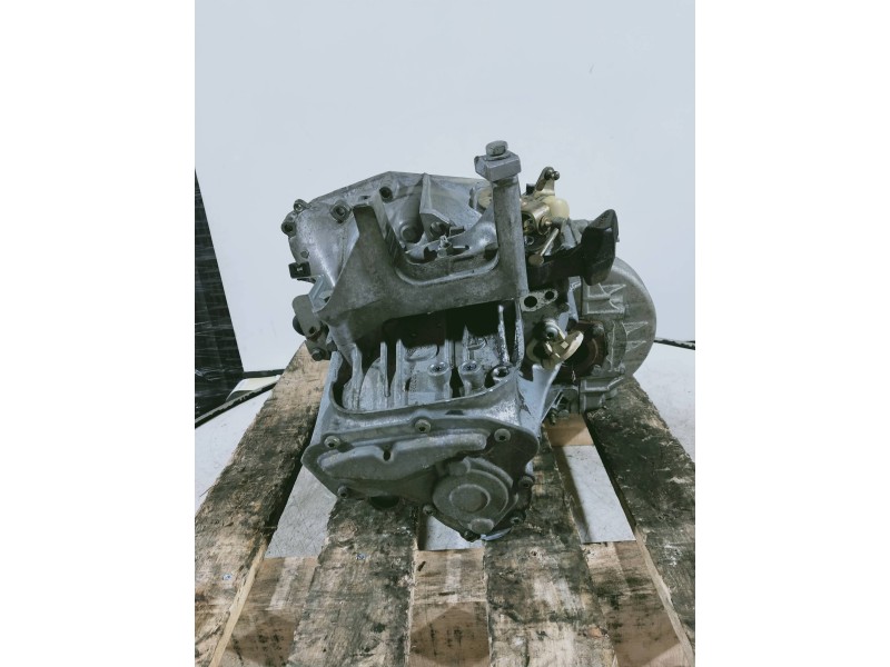 Recambio de caja cambios para citroen c5 break premier referencia OEM IAM 20MB02 0208909 6V