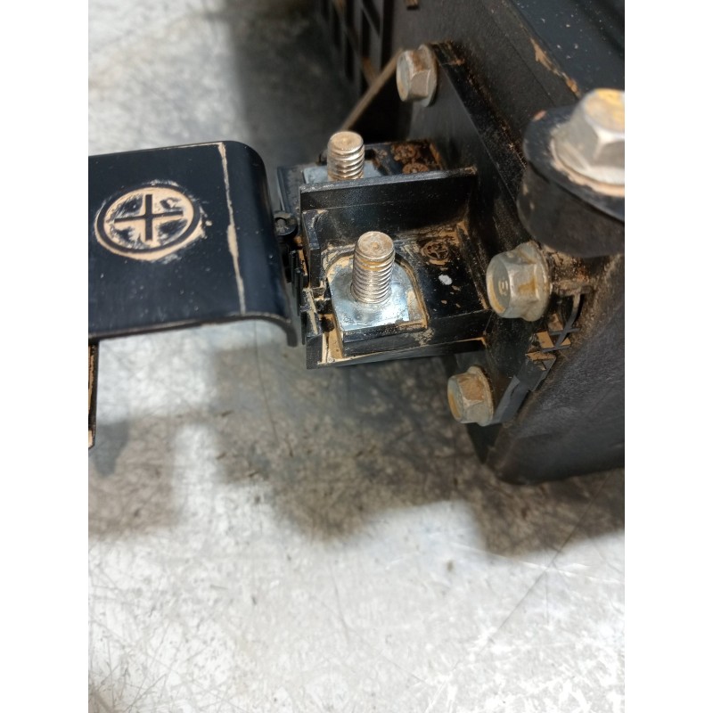 Recambio de bateria para kia sportage drive plus 2wd referencia OEM IAM 100RES020057 375M0D7000 