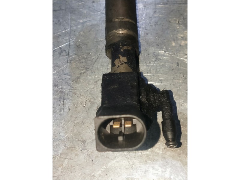 Recambio de inyector para mercedes sprinterii caja cerrada (desde 01.06) 2.1 cdi cat referencia OEM IAM   