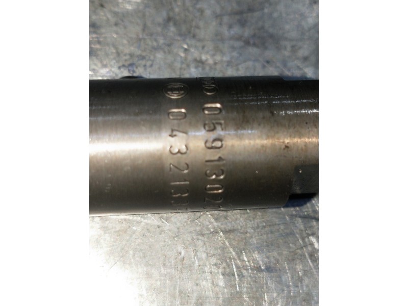 Recambio de inyector para audi a4 avant (8e) 2.5 tdi (114kw) referencia OEM IAM 059130201F 0432133795 BOSCH