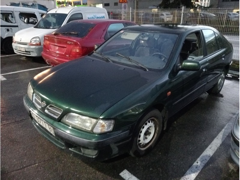 nissan primera berlina (p11) del año 1996