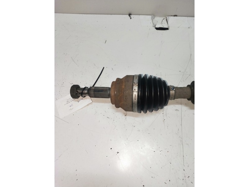 Recambio de transmision delantera izquierda para dodge caliber 2.0 16v crd cat referencia OEM IAM   