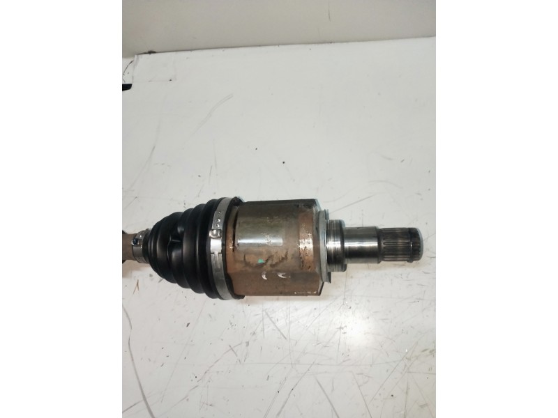 Recambio de transmision delantera izquierda para dodge caliber 2.0 16v crd cat referencia OEM IAM   