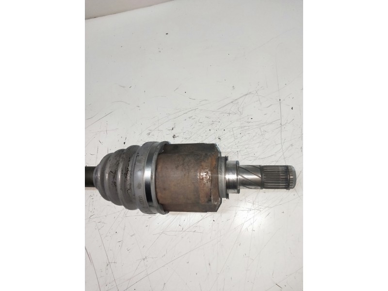 Recambio de transmision delantera derecha para dodge caliber se referencia OEM IAM   