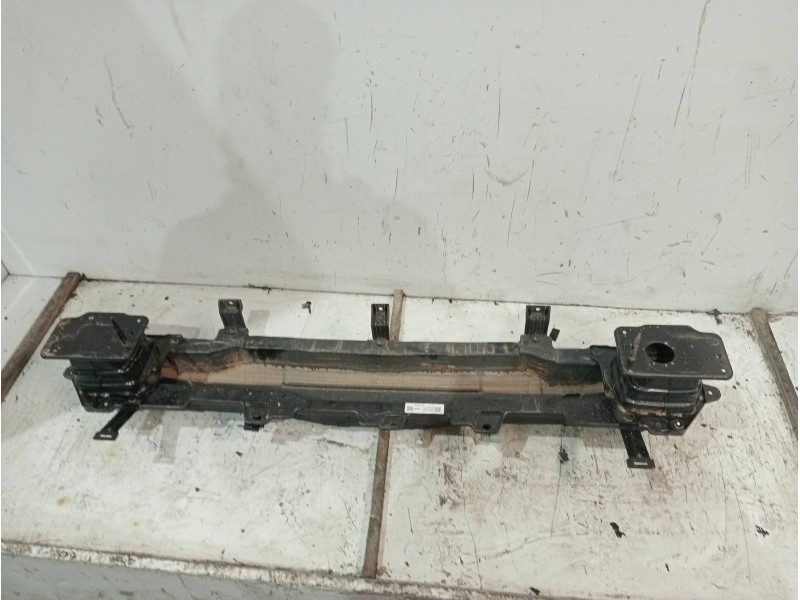 Recambio de refuerzo paragolpes trasero para kia sportage drive plus 2wd referencia OEM IAM   