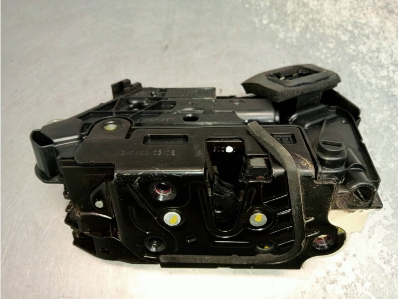 Recambio de motor cierre centralizado trasero derecho para volkswagen polo (6r1) crosspolo referencia OEM IAM 466R4839016  5P