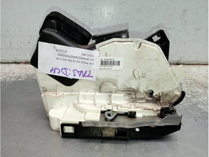 Recambio de motor cierre centralizado trasero derecho para volkswagen polo (6r1) crosspolo referencia OEM IAM 466R4839016  5P