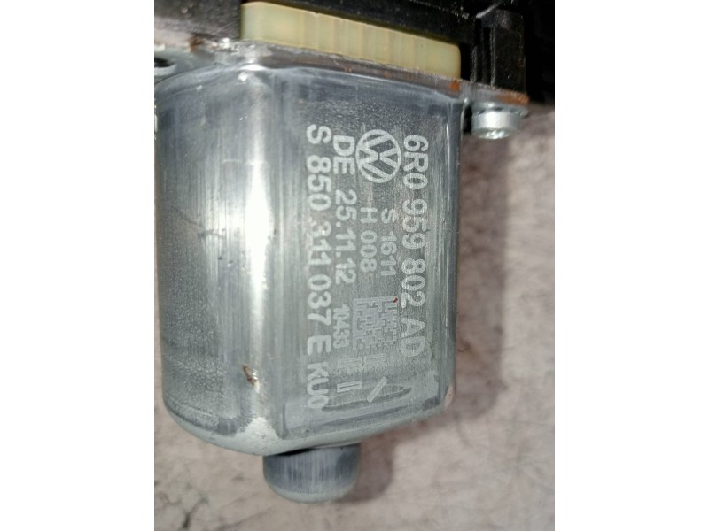 Recambio de elevalunas delantero derecho para volkswagen polo (6r1) crosspolo referencia OEM IAM 6R0959802AD  
