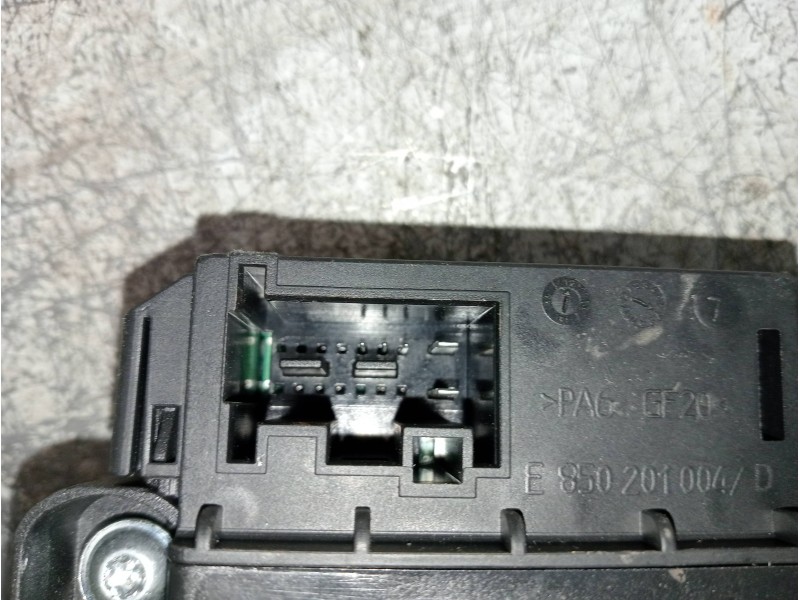 Recambio de elevalunas delantero derecho para volkswagen polo (6r1) crosspolo referencia OEM IAM 6R0959802AD  