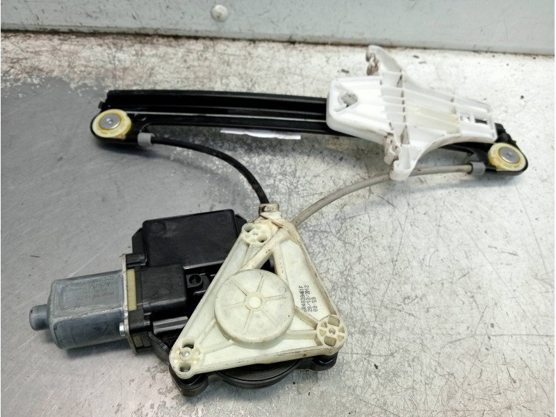 Recambio de elevalunas trasero izquierdo para volkswagen polo (6r1) crosspolo referencia OEM IAM 6R0959811G  