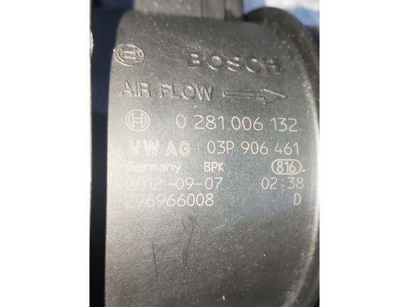 Recambio de caudalimetro para volkswagen polo (6r1) crosspolo referencia OEM IAM 0281006132 03P906461 