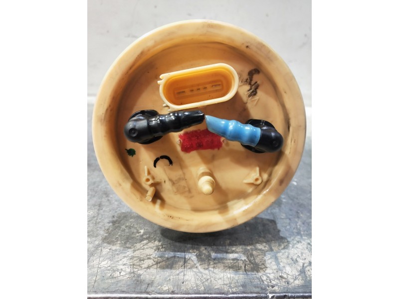 Recambio de bomba combustible para volkswagen polo (6r1) crosspolo referencia OEM IAM 6R0919050M A2C30315700 