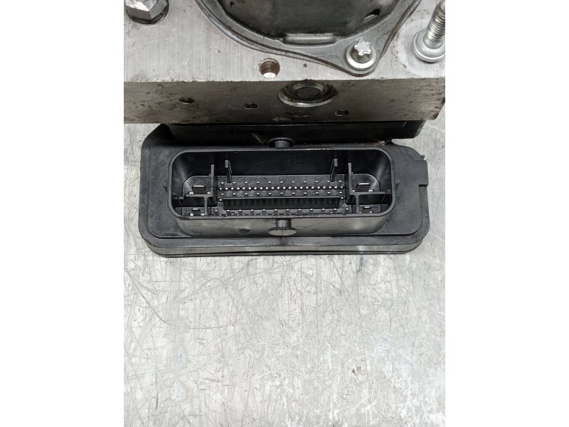 Recambio de abs para volkswagen polo (6r1) crosspolo referencia OEM IAM 6R0614517AJ 6R0907379AS 0265956073 2265106455