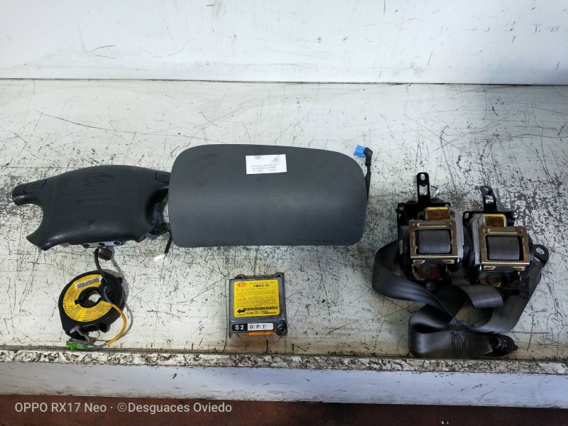 Recambio de kit airbag para kia sephia ll básico referencia OEM IAM 0K2DK677F0  