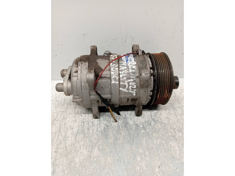 Recambio de compresor aire acondicionado para renault maxity 2.9 diesel referencia OEM IAM   