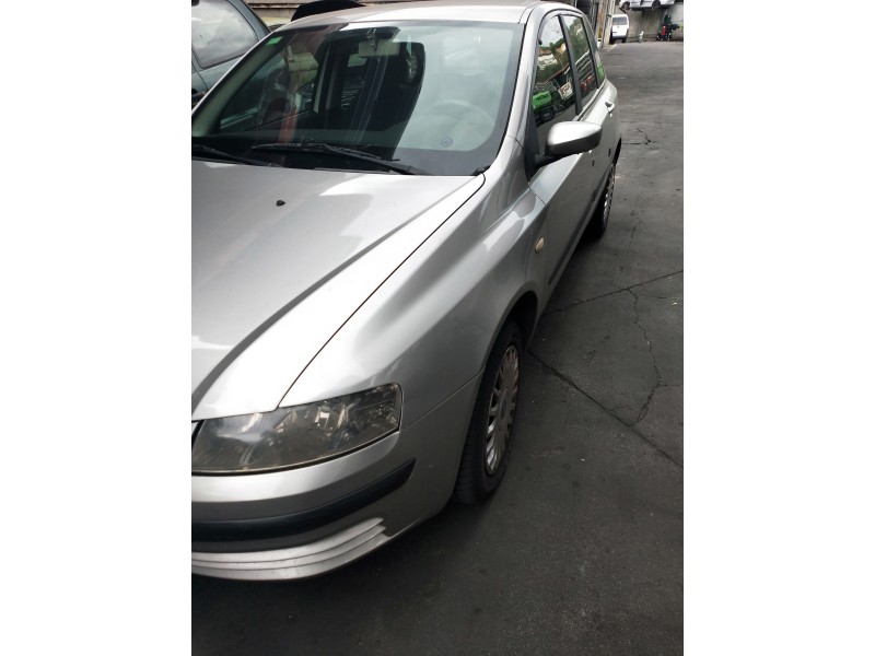 fiat stilo (192) del año 2002 fiat stilo (192) del año 2002