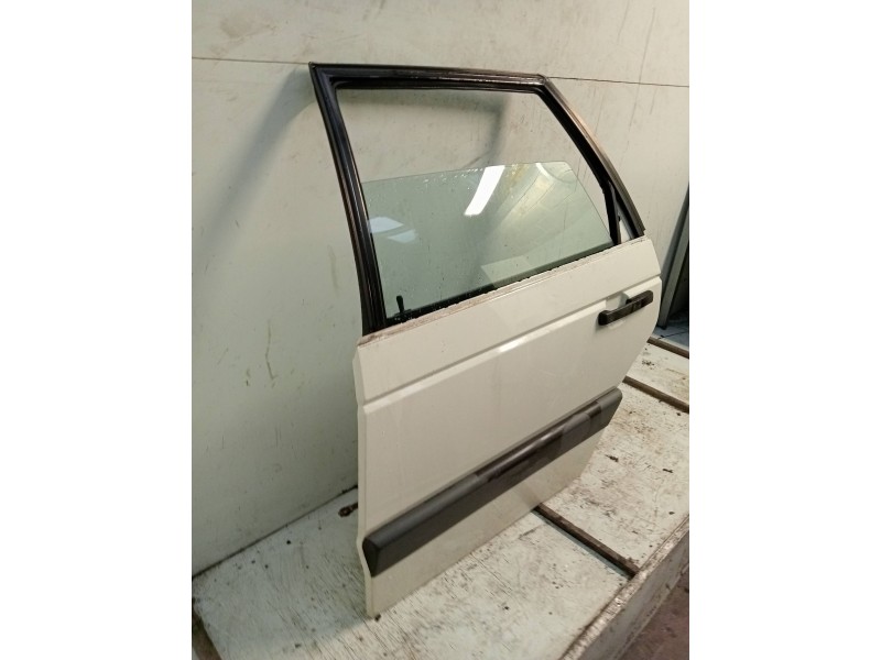 Recambio de puerta trasera izquierda para volkswagen passat berlina (312) cl referencia OEM IAM  5P 