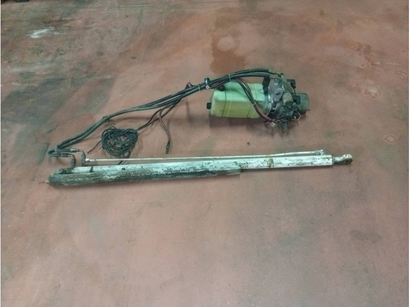 Recambio de herramientas para renault maxity 2.9 diesel referencia OEM IAM   