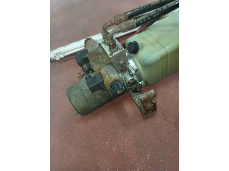 Recambio de herramientas para renault maxity 2.9 diesel referencia OEM IAM   