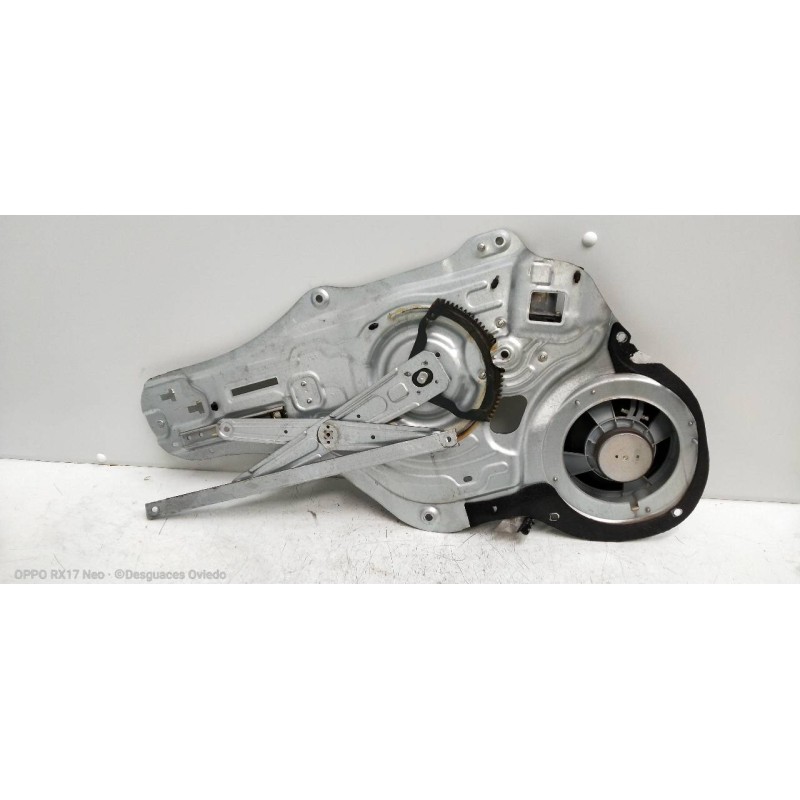 Recambio de elevalunas delantero derecho para kia sportage drive 4x2 referencia OEM IAM 824803U120  