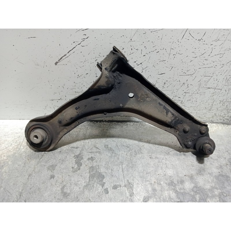 Recambio de brazo suspension inferior delantero derecho para mercedes vito (w638) caja cerrada 110 cdi  (638.094) referencia OEM