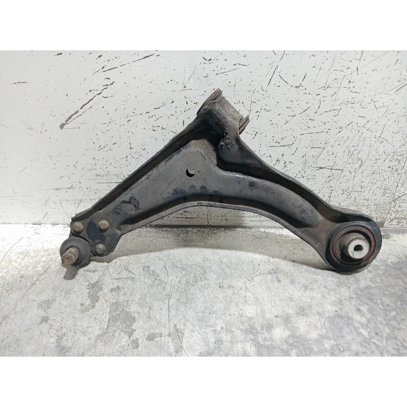 Recambio de brazo suspension inferior delantero izquierdo para mercedes vito (w638) caja cerrada 110 cdi  (638.094) referencia O