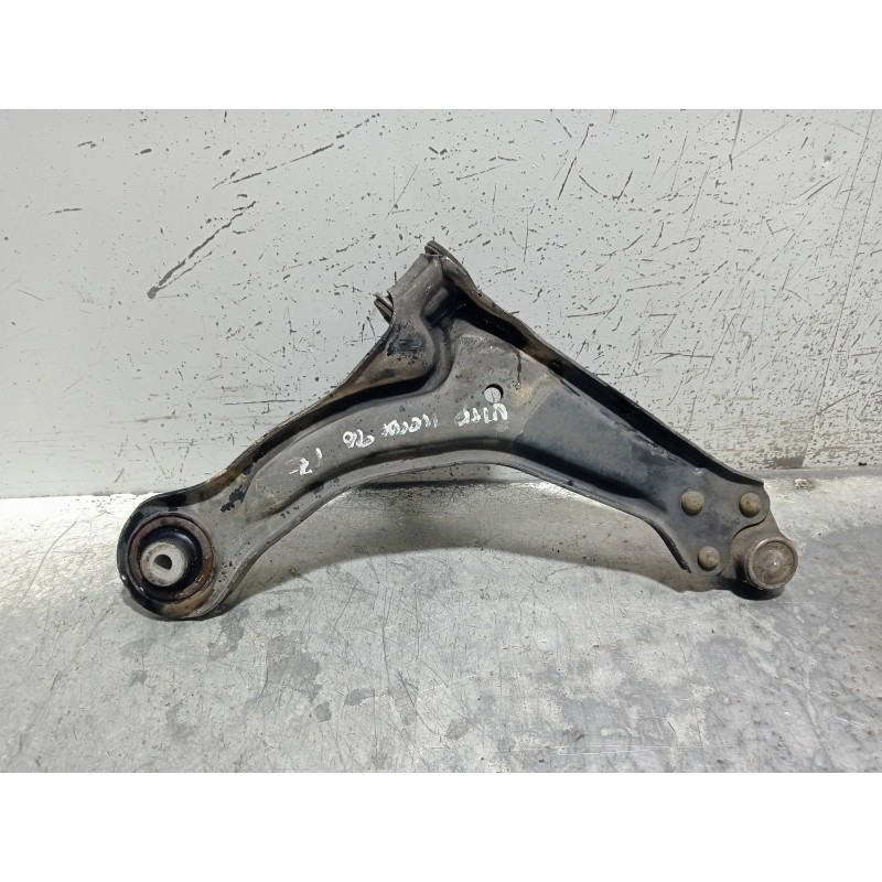 Recambio de brazo suspension inferior delantero izquierdo para mercedes vito (w638) caja cerrada 110 cdi  (638.094) referencia O