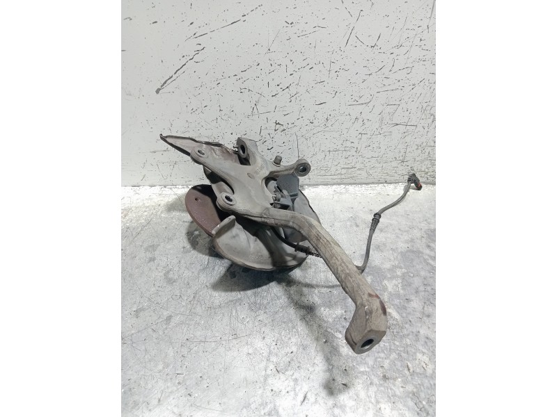 Recambio de mangueta delantera izquierda para mercedes clase slk (w170) roadster 200 (170.435) referencia OEM IAM   