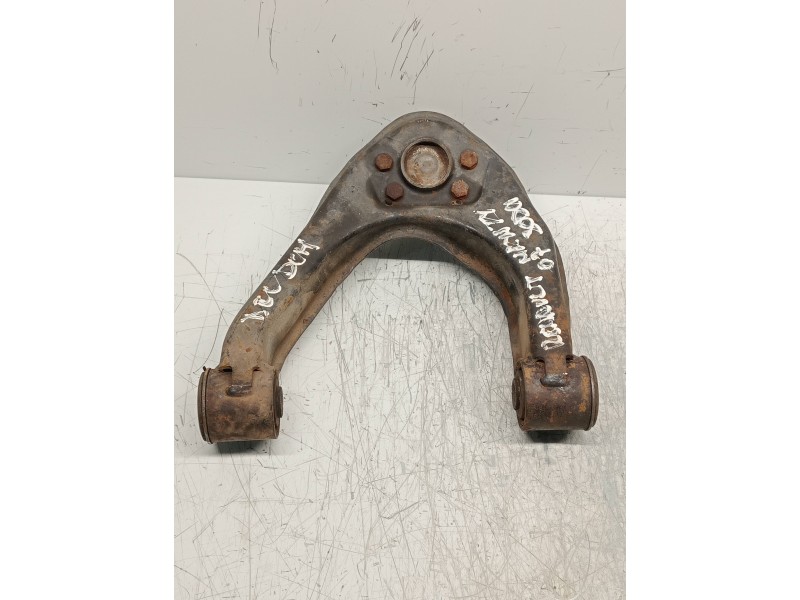 Recambio de brazo suspension superior delantero derecho para renault maxity 2.9 diesel referencia OEM IAM   