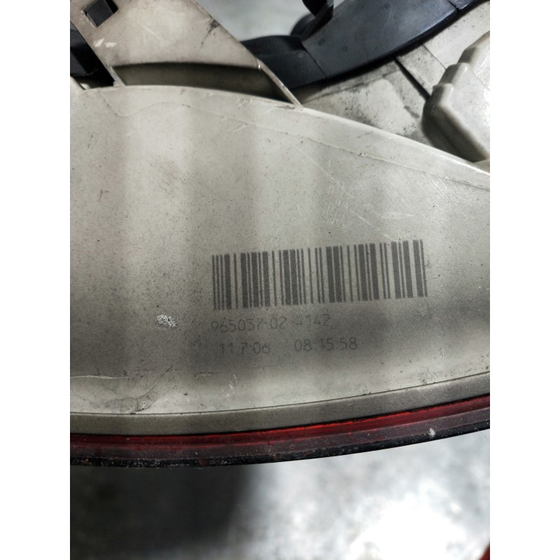 Recambio de piloto trasero derecho para audi a4 berlina (8e) 2.0 tdi 16v (103kw) referencia OEM IAM 8E5945096  