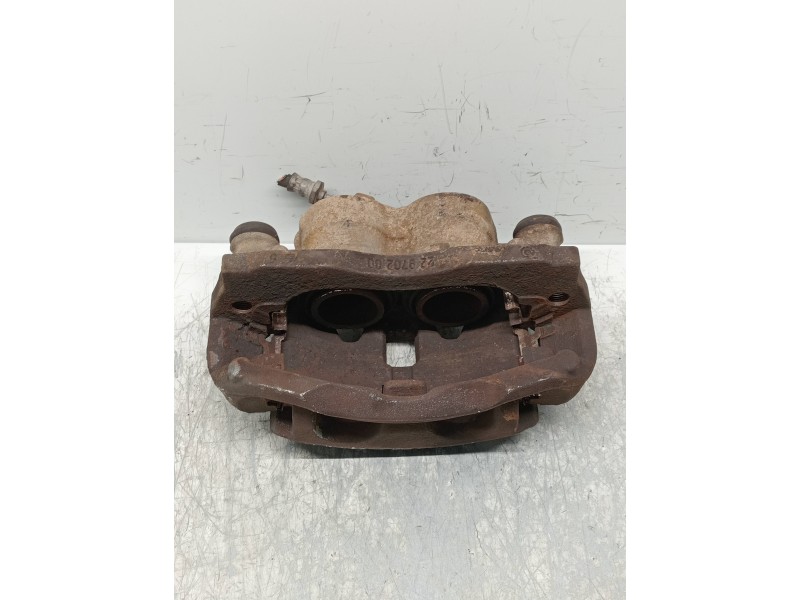 Recambio de pinza freno delantera derecha para renault maxity 2.9 diesel referencia OEM IAM   