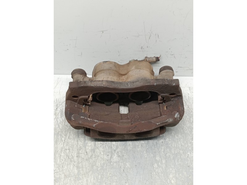 Recambio de pinza freno delantera izquierda para renault maxity 2.9 diesel referencia OEM IAM   