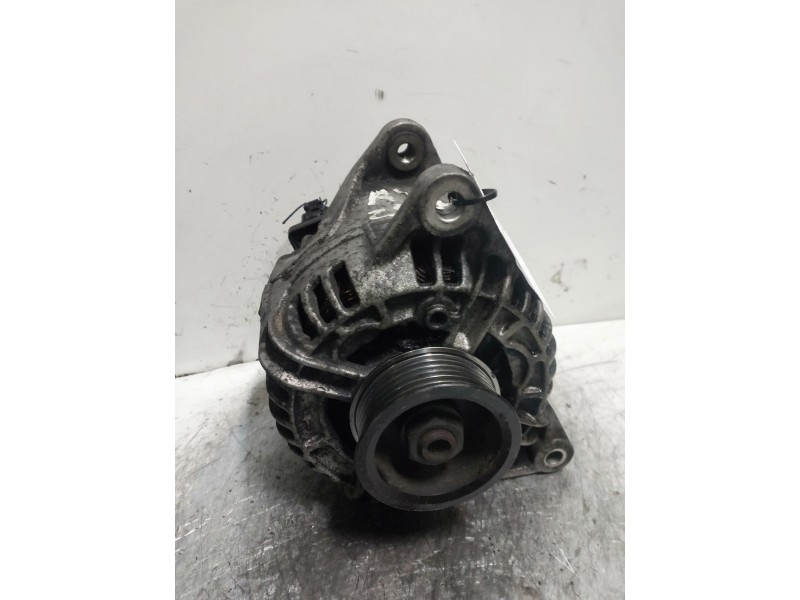 Recambio de alternador para audi a4 avant (8e) 2.5 tdi (114kw) referencia OEM IAM   