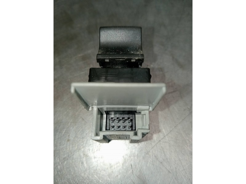 Recambio de mando elevalunas delantero derecho para audi a6 berlina (4b2) 2.4 quattro referencia OEM IAM 4B0959855A  4P