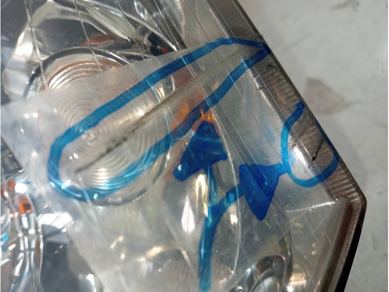 Recambio de faro izquierdo para audi a6 berlina (4b2) 2.4 quattro referencia OEM IAM 15592300LI 5DV00776071 