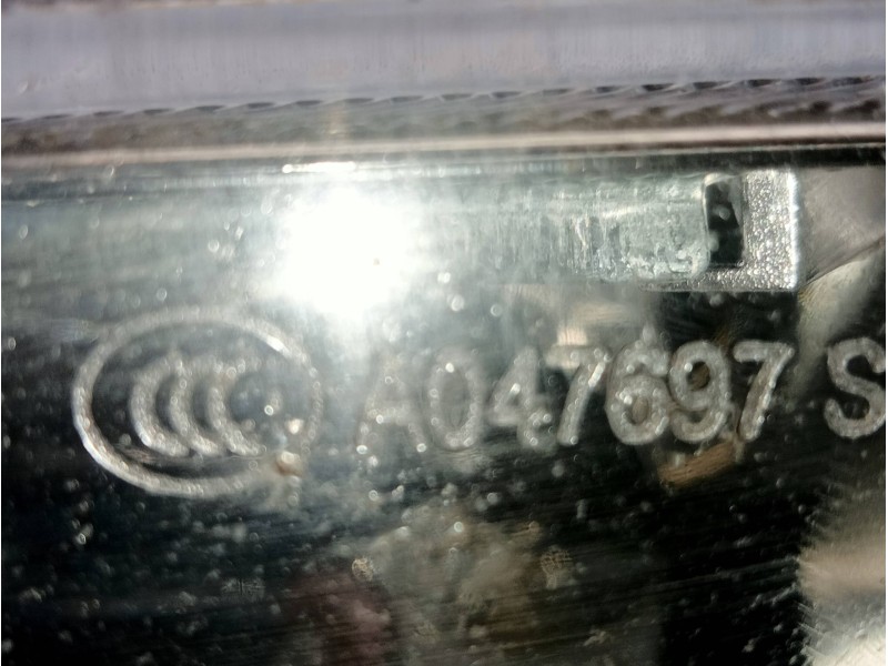 Recambio de faro antiniebla izquierdo para chevrolet lacetti 2.0 diesel cat referencia OEM IAM A047697  