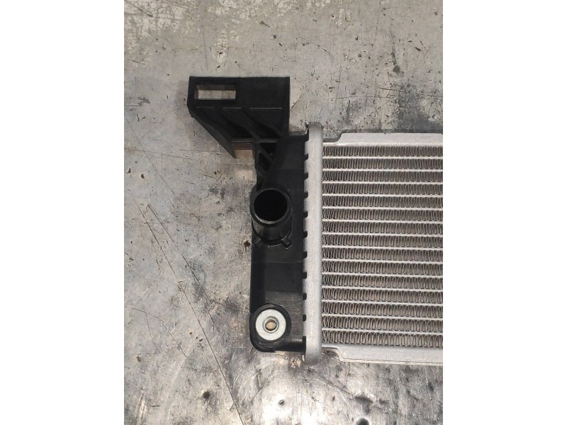 Recambio de radiador agua para lexus is 300h referencia OEM IAM   