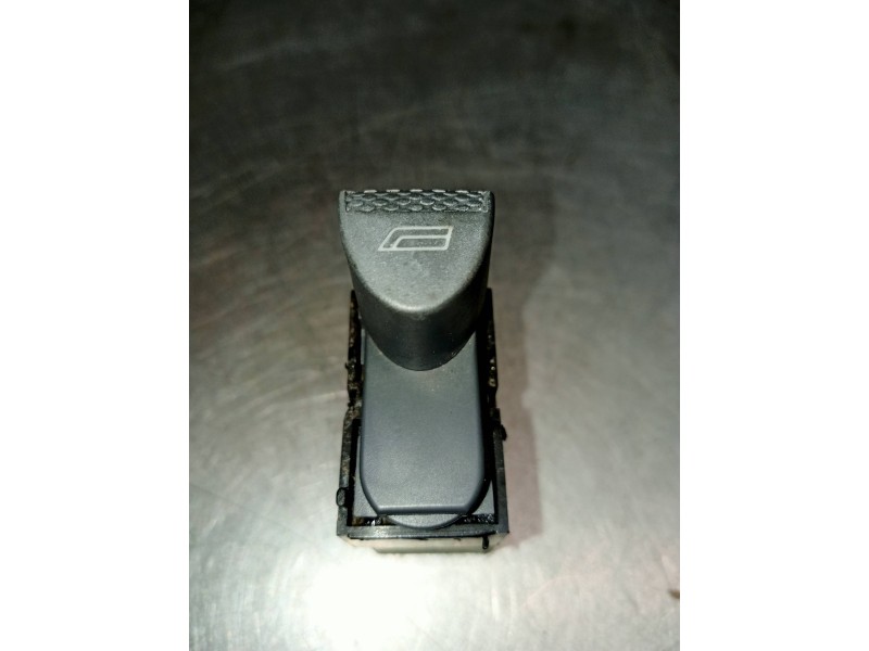 Recambio de mando elevalunas delantero derecho para fiat brava (182) 1.8 16v / 16v 115 elx referencia OEM IAM   5P