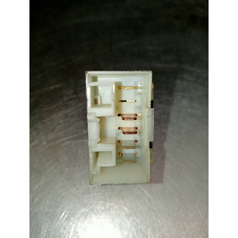 Recambio de mando elevalunas delantero derecho para fiat brava (182) 1.8 16v / 16v 115 elx referencia OEM IAM   5P