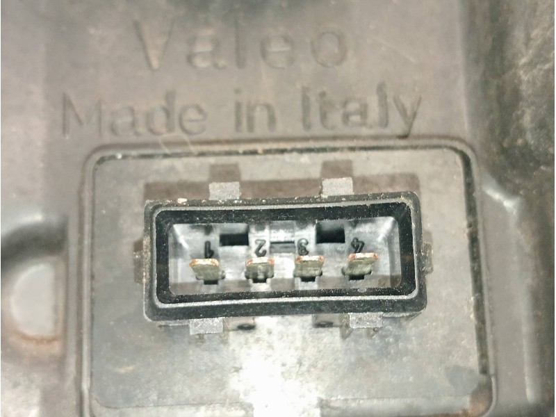 Recambio de faro derecho para fiat brava (182) 1.8 16v / 16v 115 elx referencia OEM IAM 88201558DX  