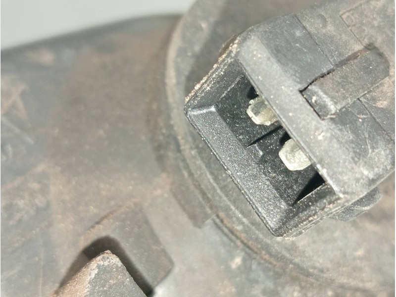 Recambio de faro derecho para fiat brava (182) 1.8 16v / 16v 115 elx referencia OEM IAM 88201558DX  