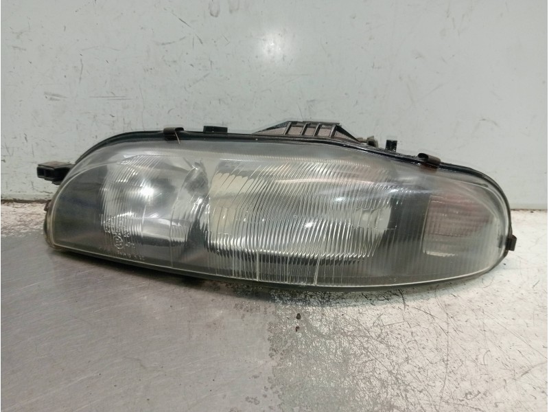 Recambio de faro izquierdo para fiat brava (182) 1.8 16v / 16v 115 elx referencia OEM IAM 88201557  