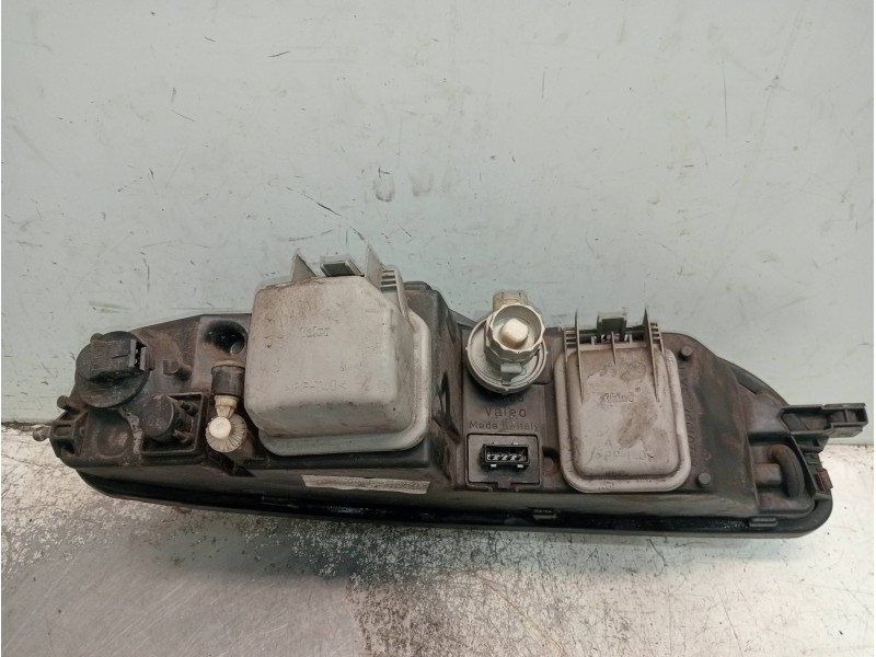 Recambio de faro izquierdo para fiat brava (182) 1.8 16v / 16v 115 elx referencia OEM IAM 88201557  