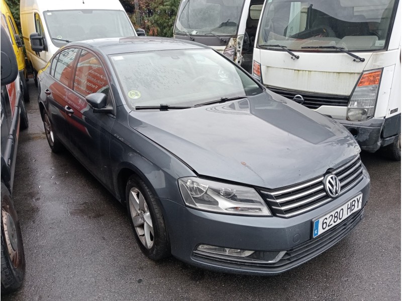 volkswagen passat lim. (362) del año 2011
