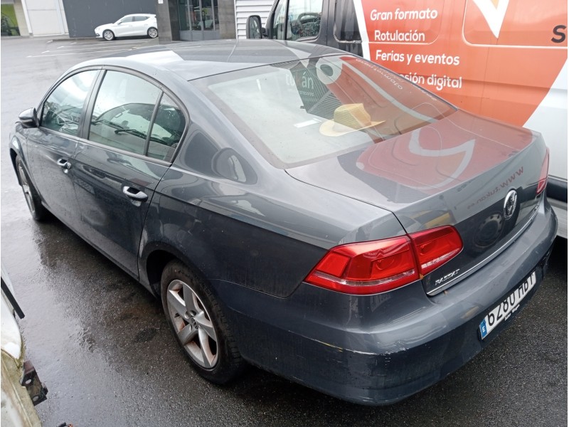 volkswagen passat lim. (362) del año 2011