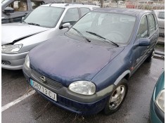 opel corsa b del año 2000