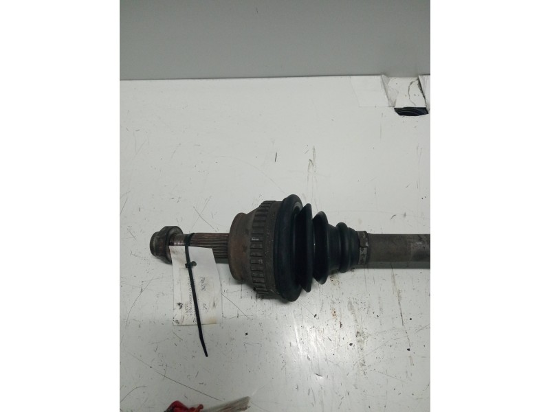 Recambio de transmision delantera derecha para fiat croma (182) i.e. referencia OEM IAM   