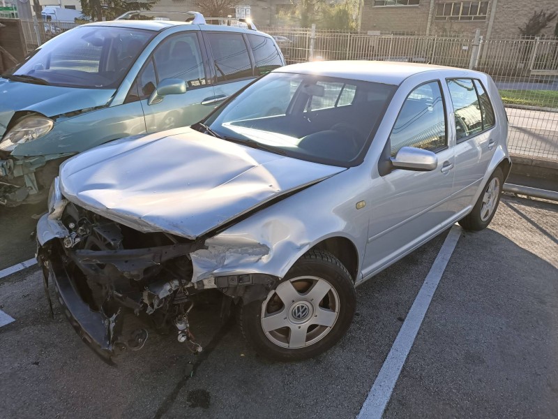 volkswagen golf iv berlina (1j1) del año 1999