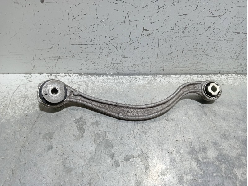 Recambio de brazo suspension inferior trasero izquierdo para citroen c5 berlina feel edition referencia OEM IAM   